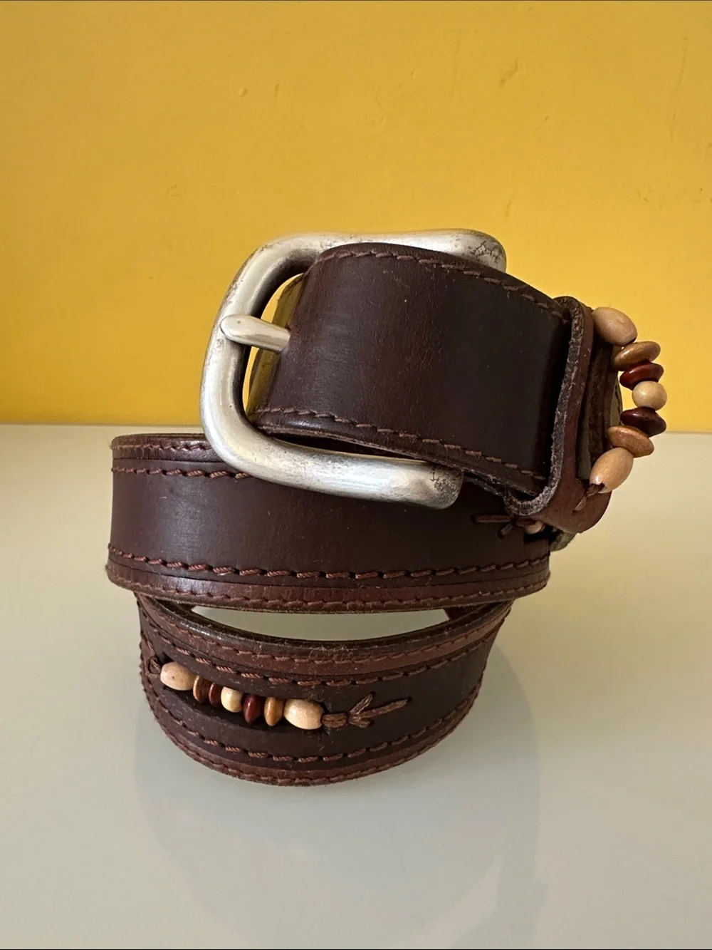 Vintage Solid Brass Buckle Men's Brown Leather Belt with Wooden Beads 32 in